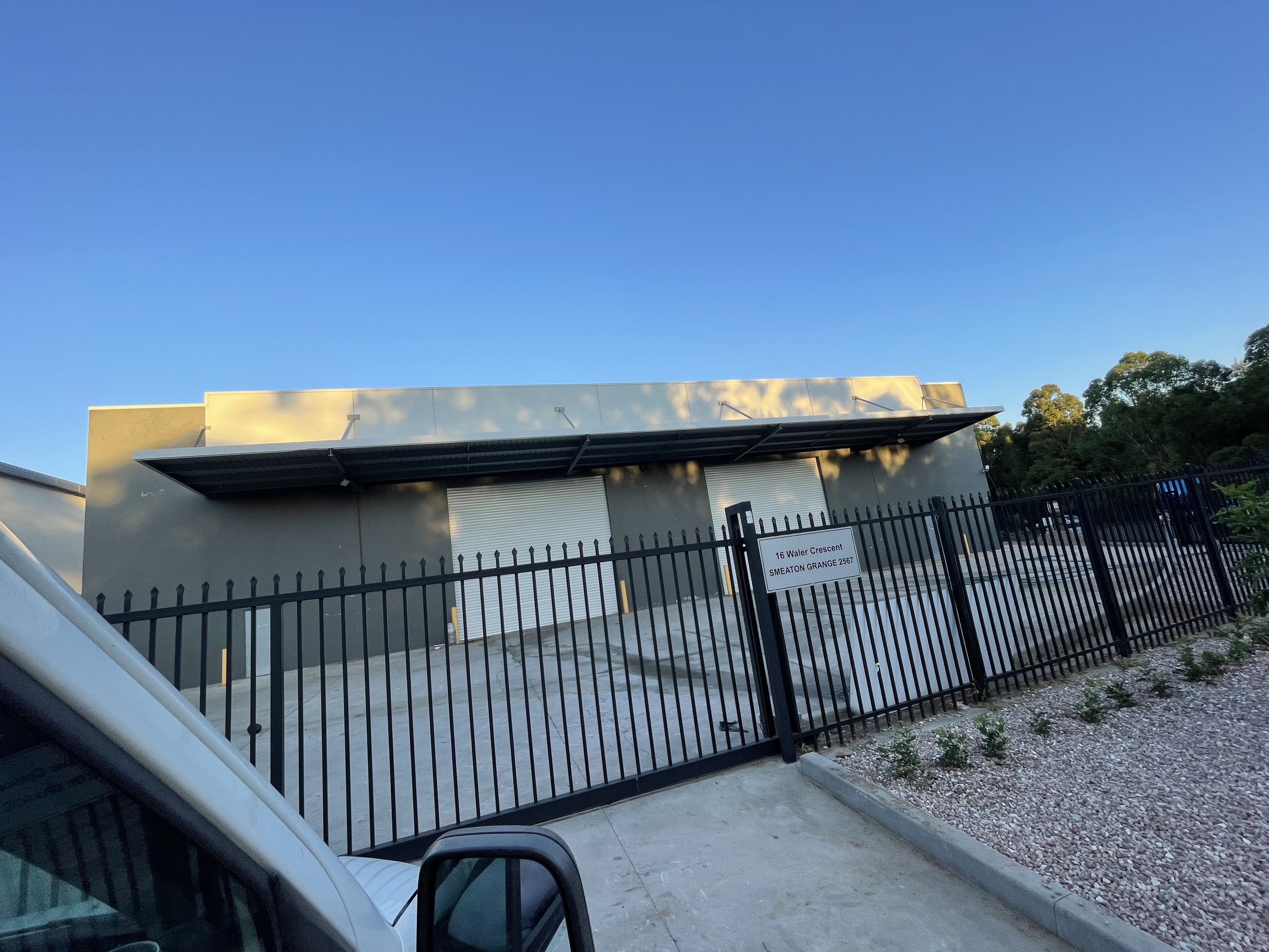 16 Waler Crescent before cladding, bare panel warehouse exterior